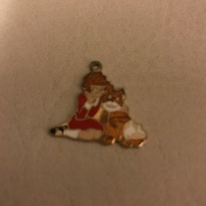 Vintage Annie necklace pendant